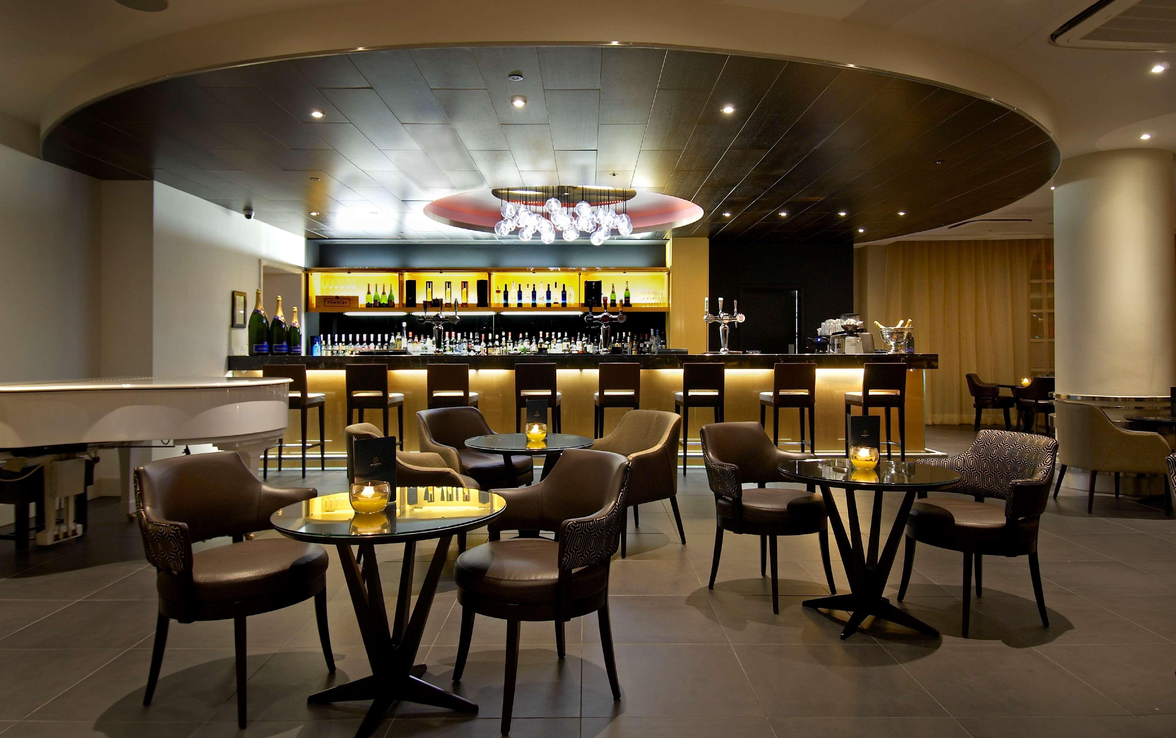 Hilton Cardiff Hotel Restaurante foto